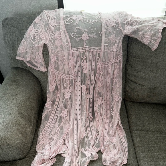 Elegant Pink Lace Kimono Robe - Picture 1 of 3